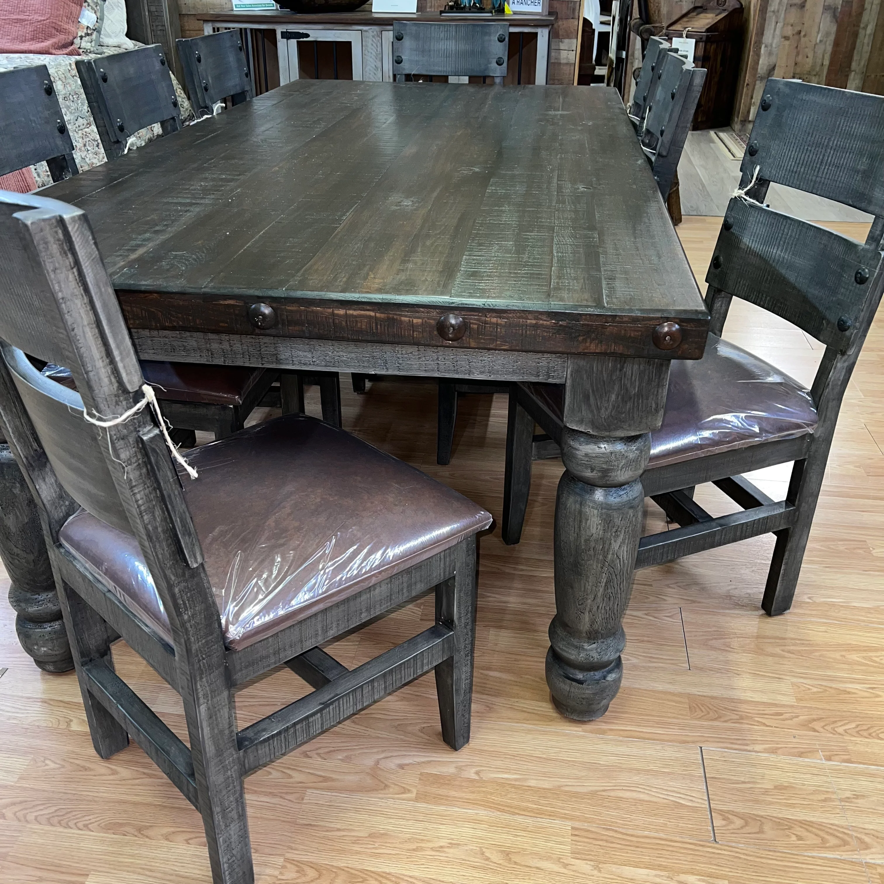 Breckenridge 8' Dining Set - Image 3