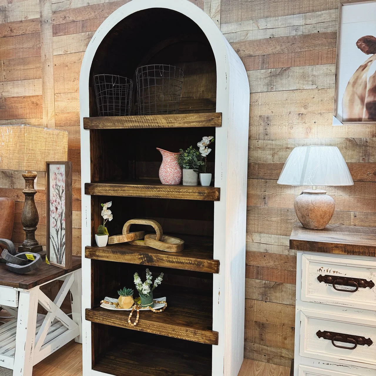 Countryside Arched Shelf - Image 3