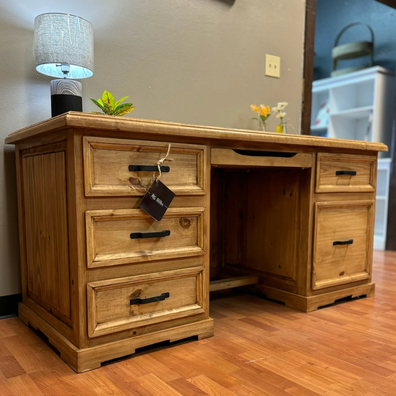 Sierra Executive Desk - Image 3