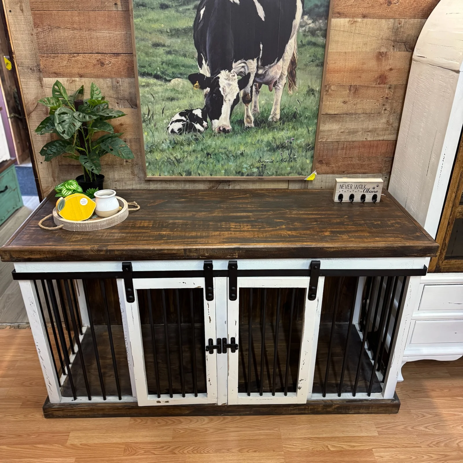 Shenandoah Dog Crate Stand - Image 3