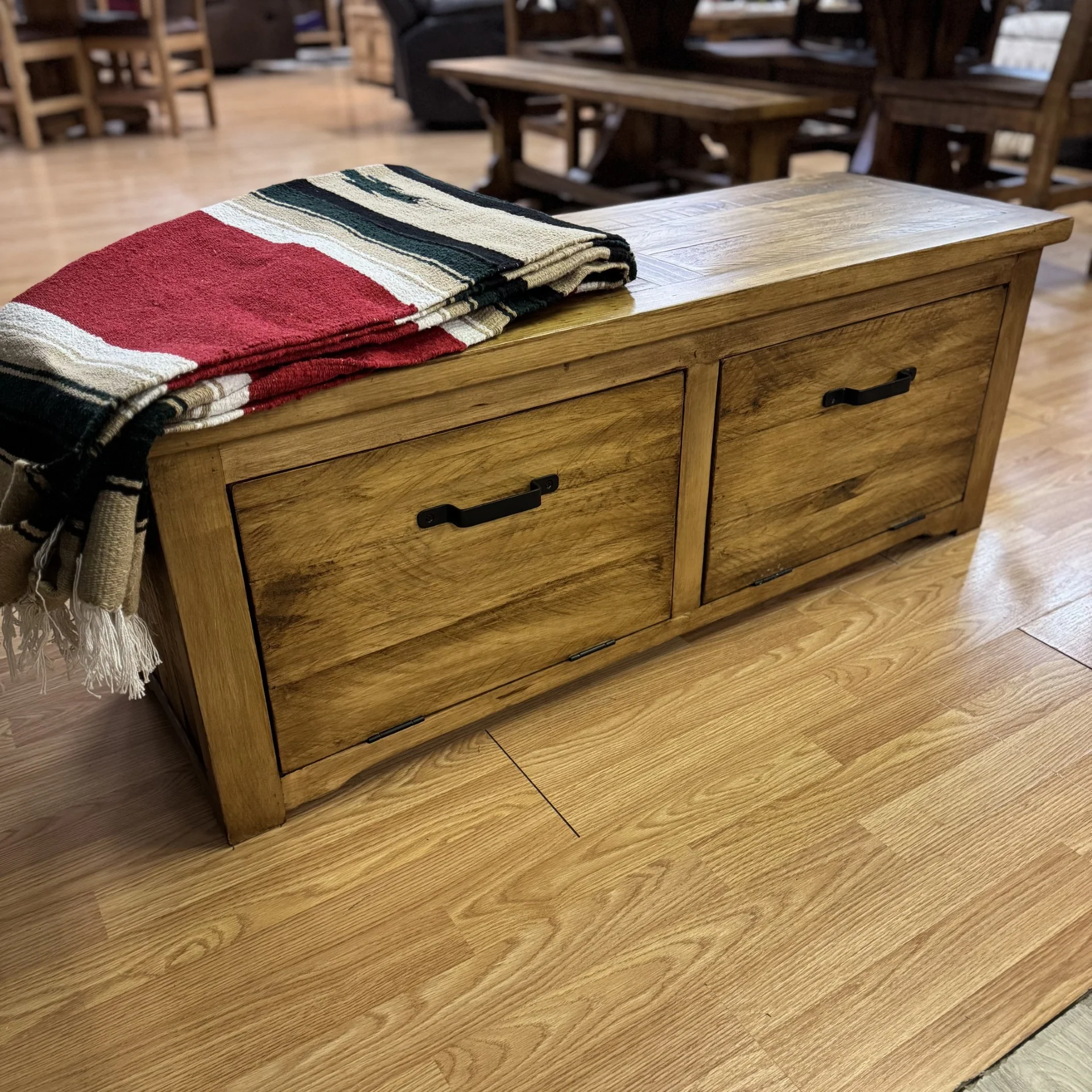 Longhorn Shoebank - Image 3