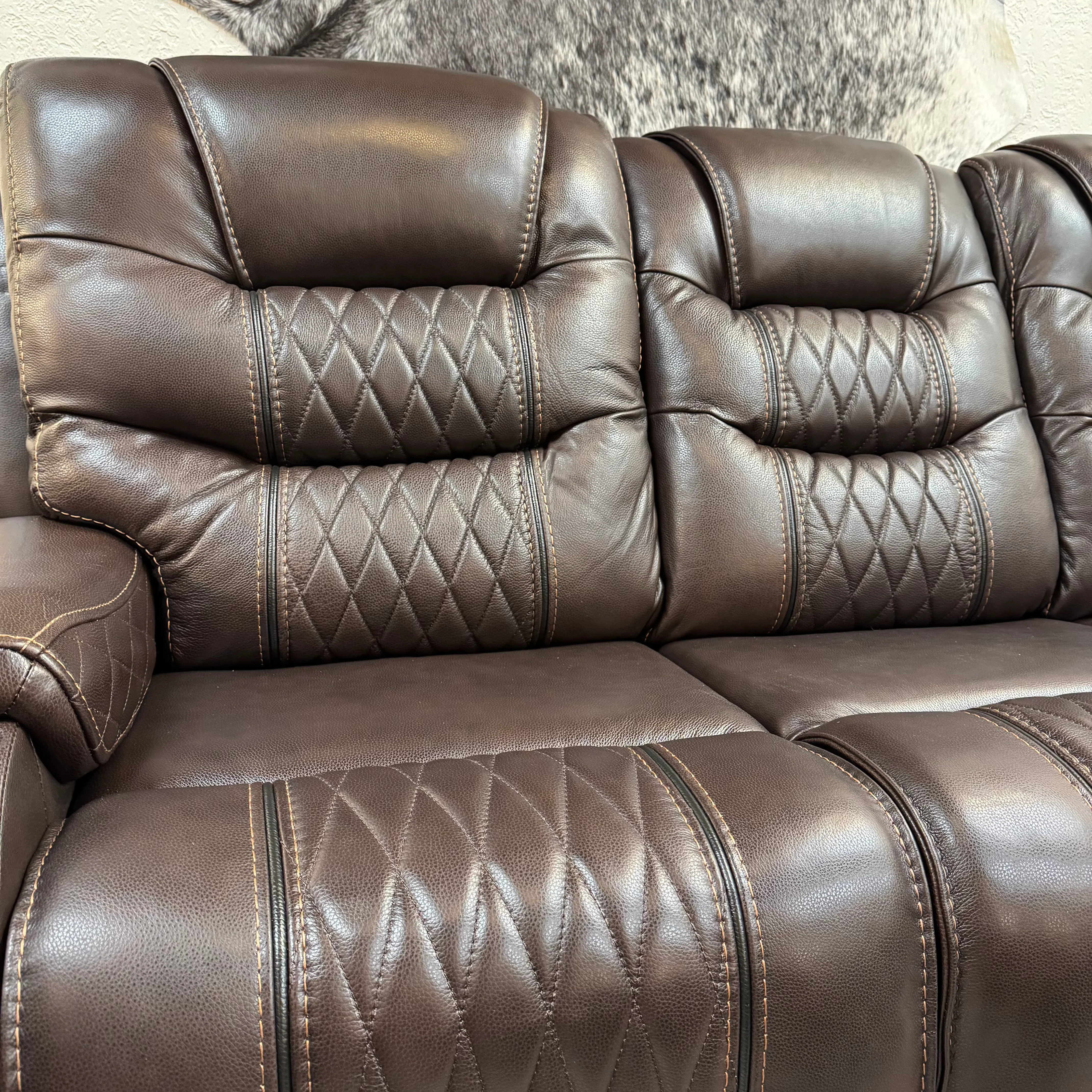Maverick Power Leather Sofa Set - Image 5