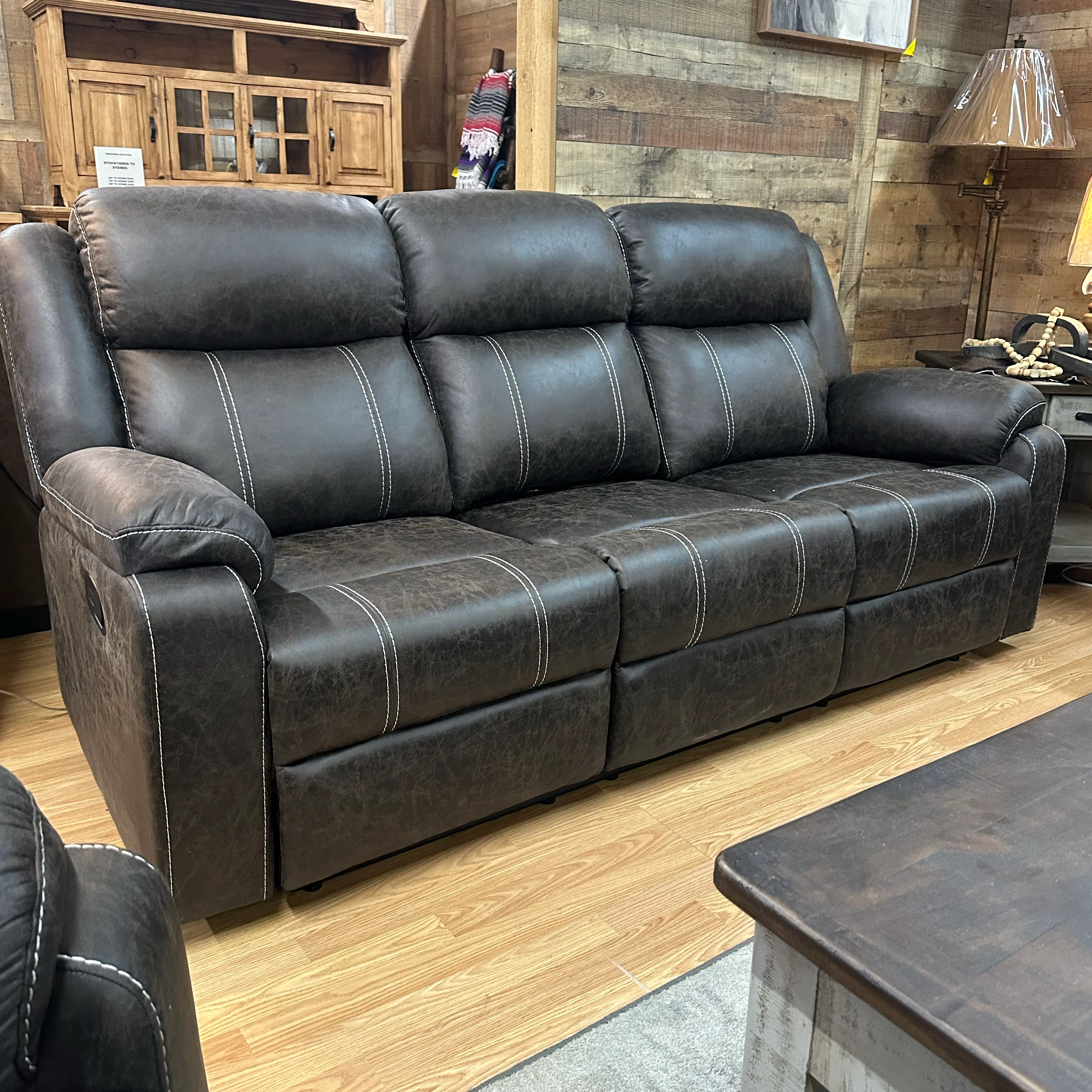 Navarro Sofa - Image 4