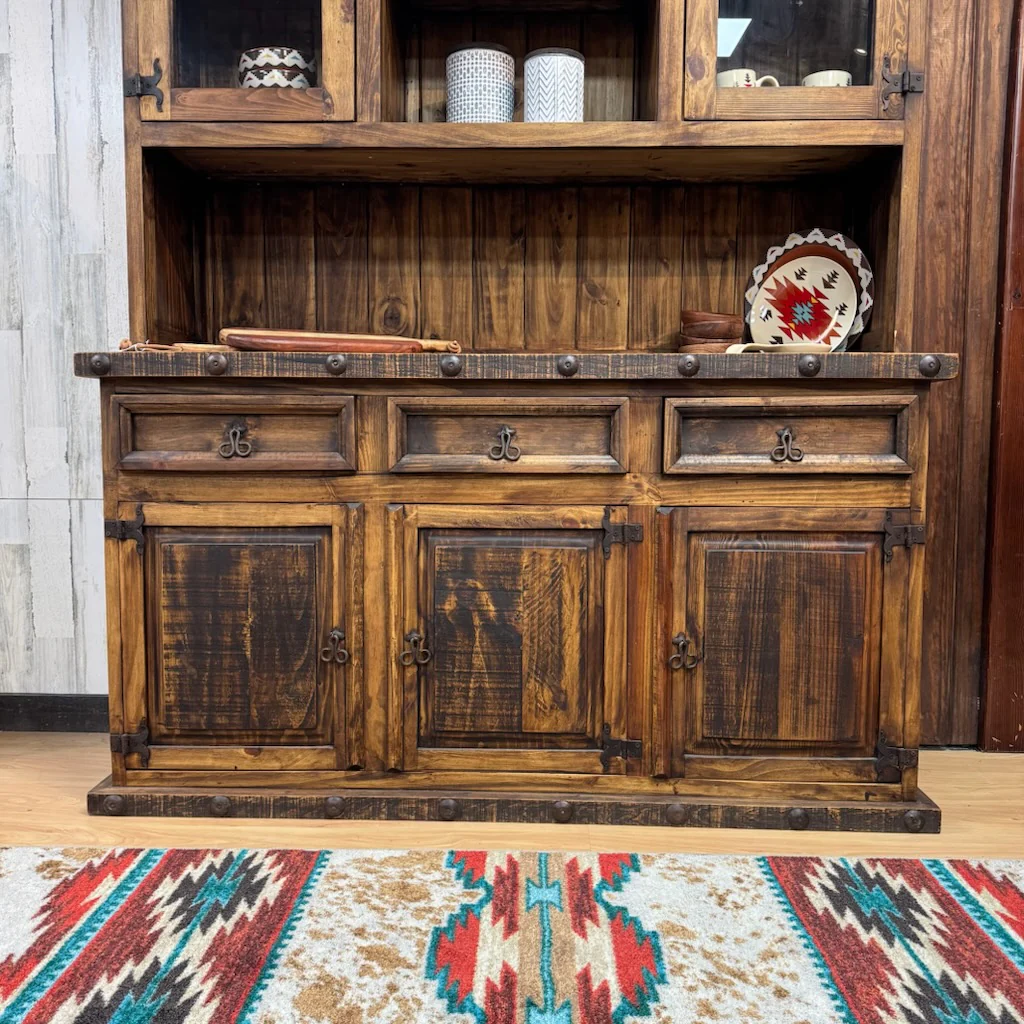 Ponderosa 3 Door Hutch - Image 4