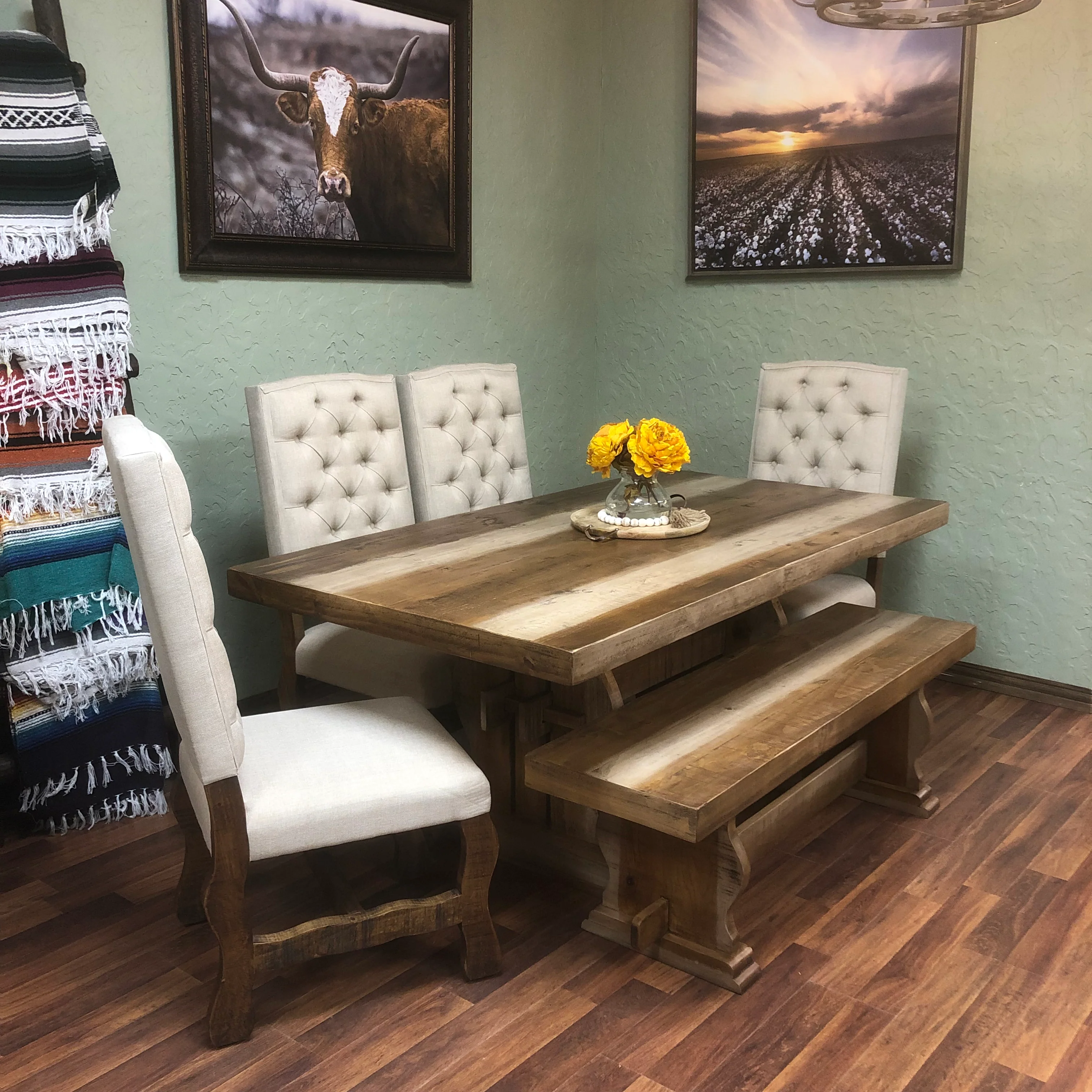 Yellowstone Dining Set - Image 3
