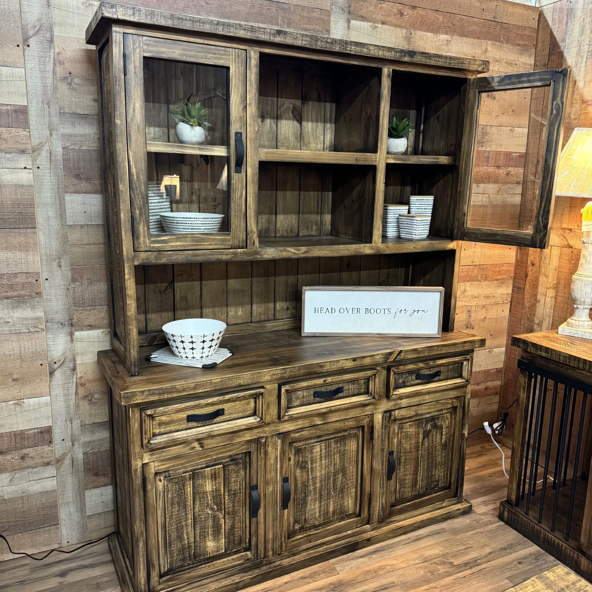Westwood Hutch Set - Image 6